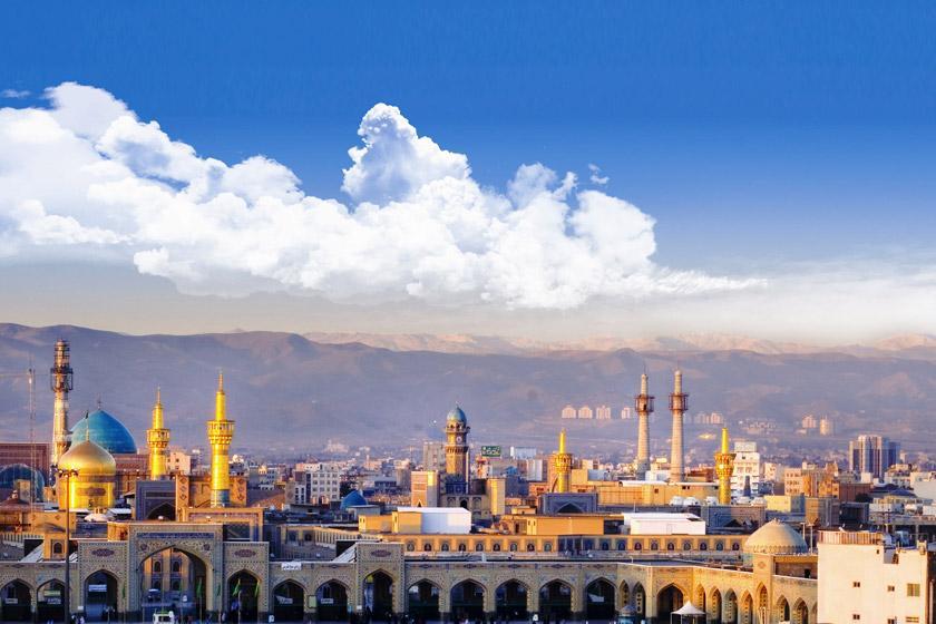 کانون اصلی مشهد بارگاه منور رضوی است کانون اصلی مشهد بارگاه منور رضوی است