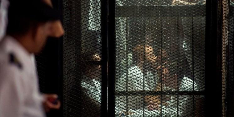 گزارش یک نهاد حقوقی از شرایط وخیم زندانیان مصری در سایه استبداد و کرونا