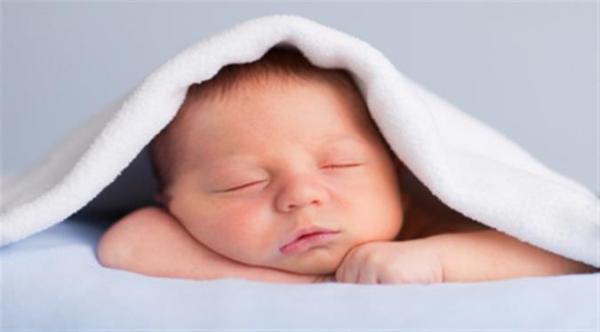 بررسی علل خروپف در نوزادان